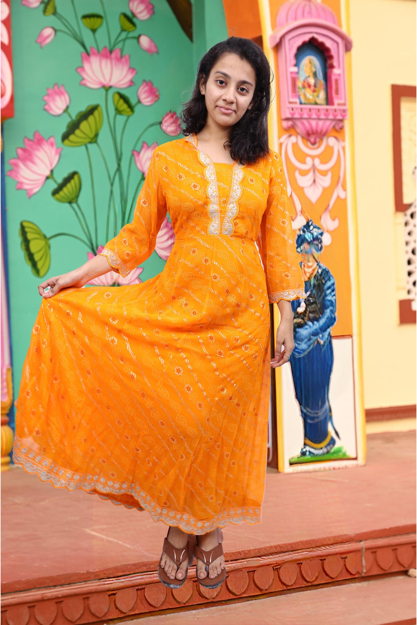 PickCell Embrodiary Premium Gown