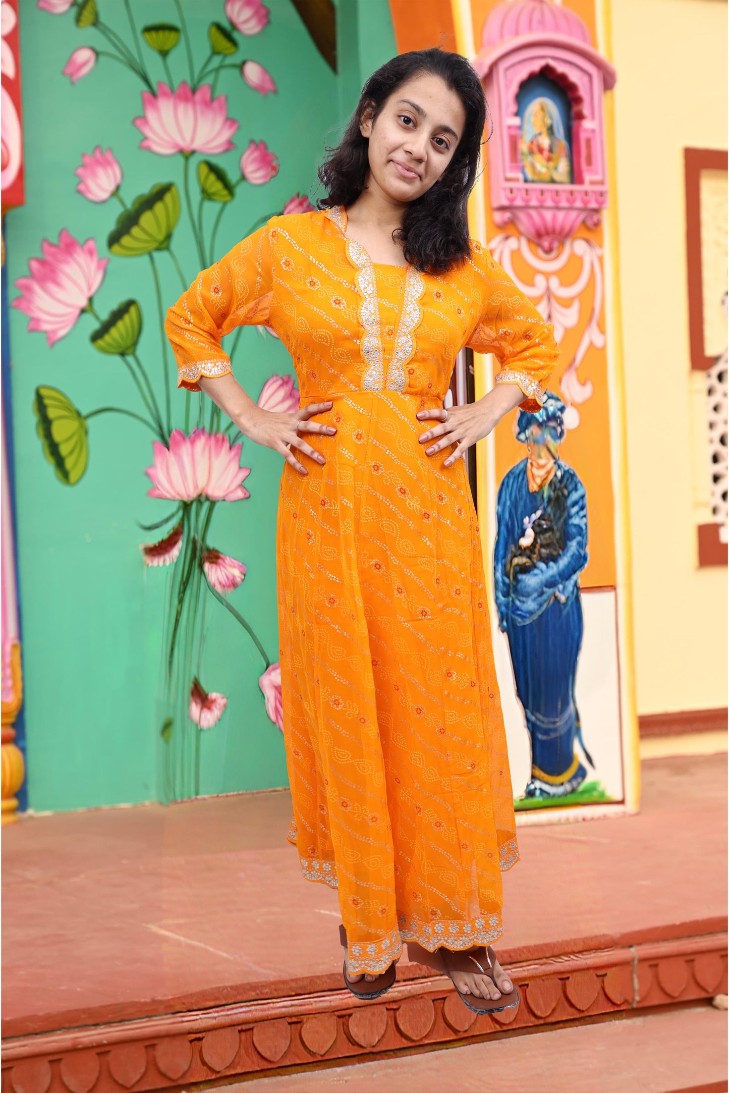 PickCell Embrodiary Premium Gown