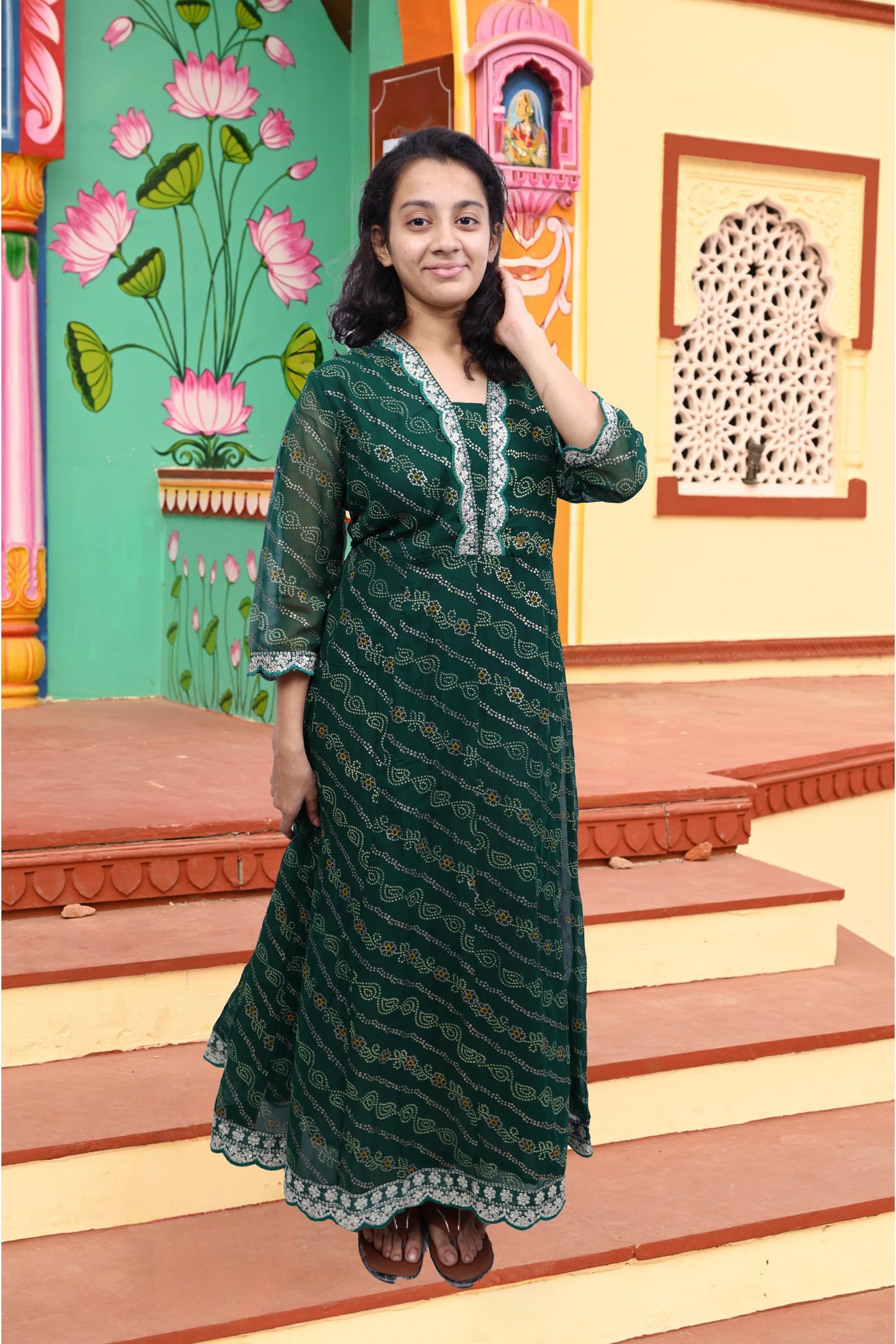 PickCell Embrodiary Premium Gown