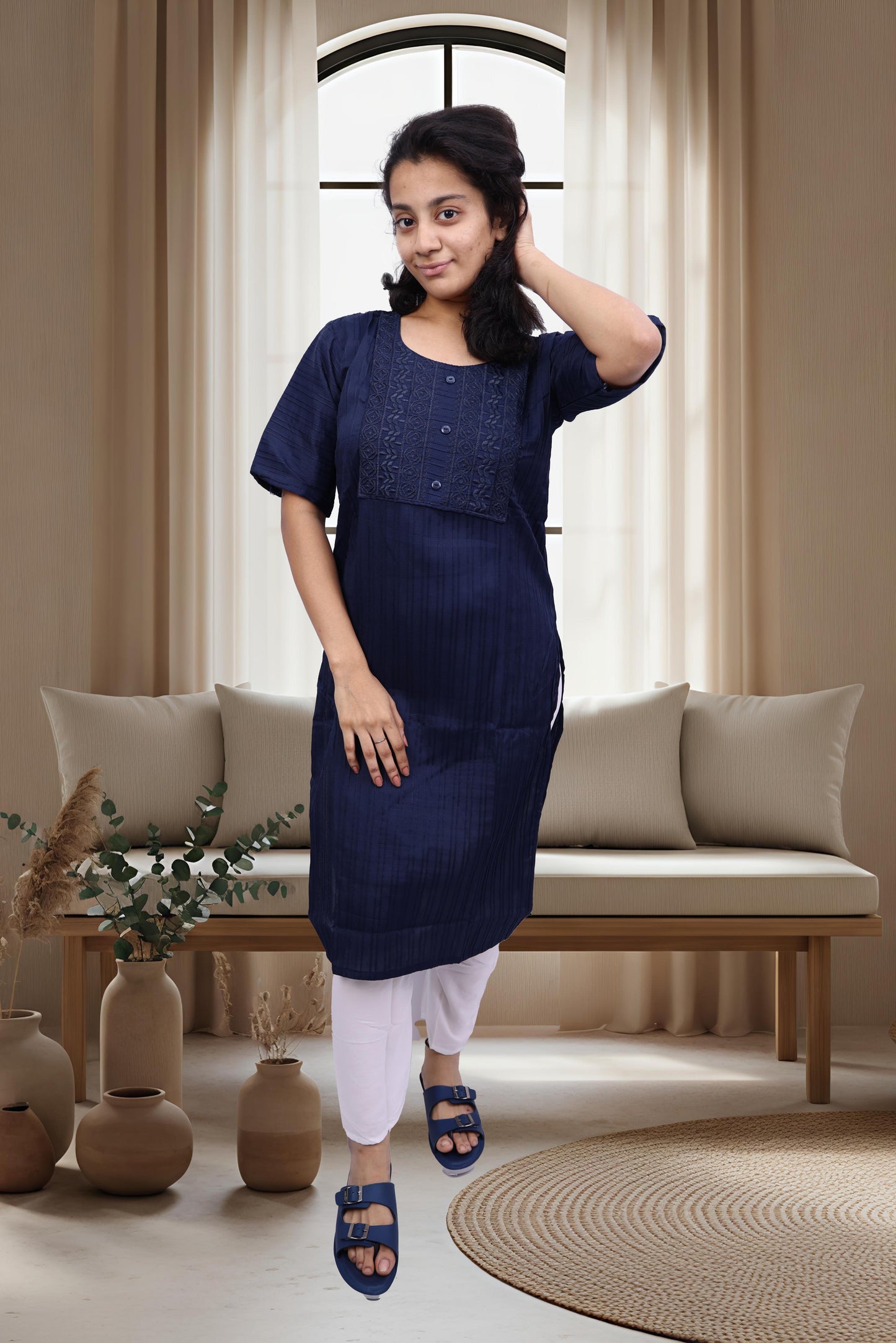 PickCell Embrodiary Kurti