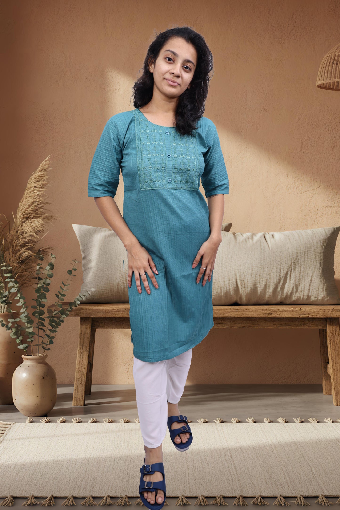 PickCell Embrodiary Kurti