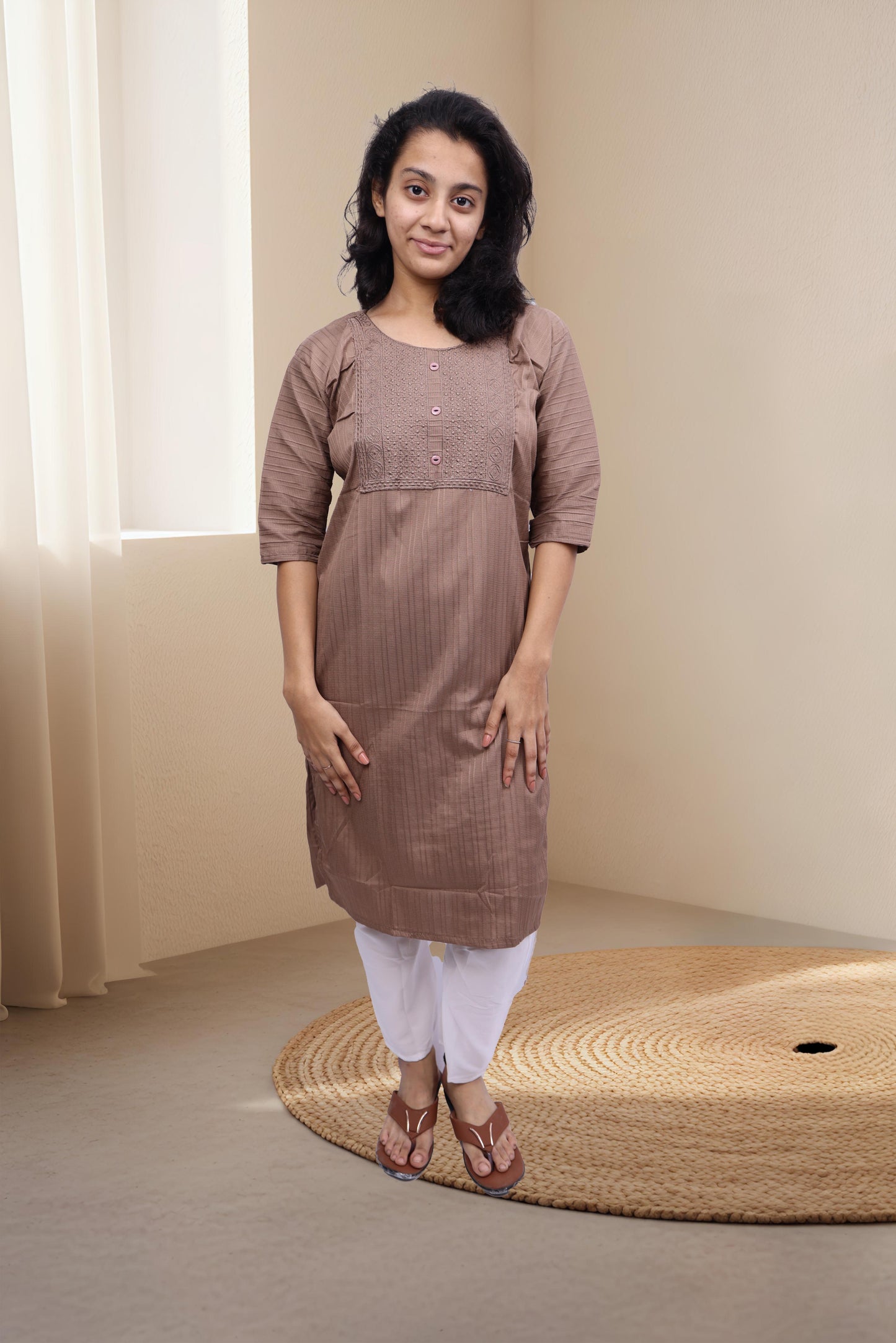 PickCell Embrodiary Kurti