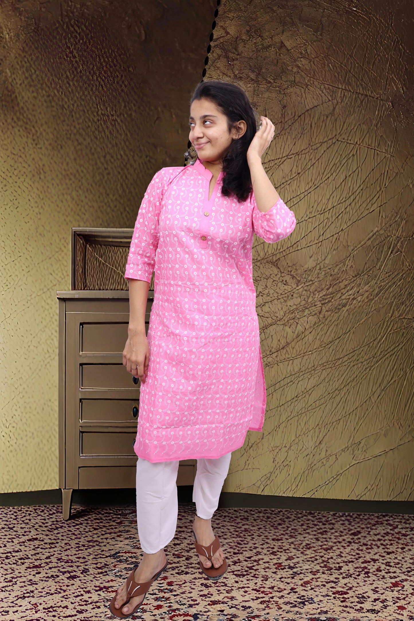 PickCell Embrodiary Kurti