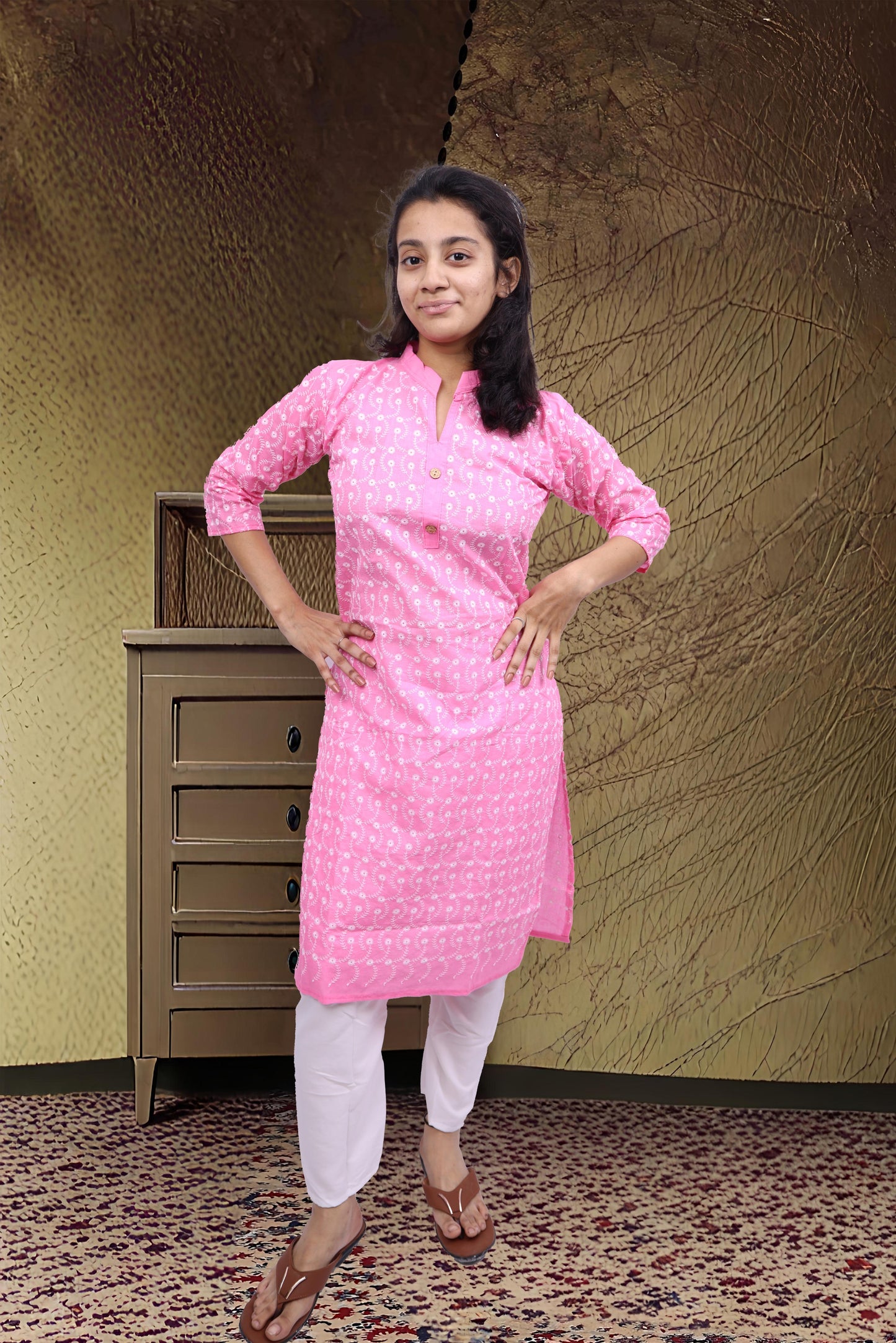 PickCell Embrodiary Kurti
