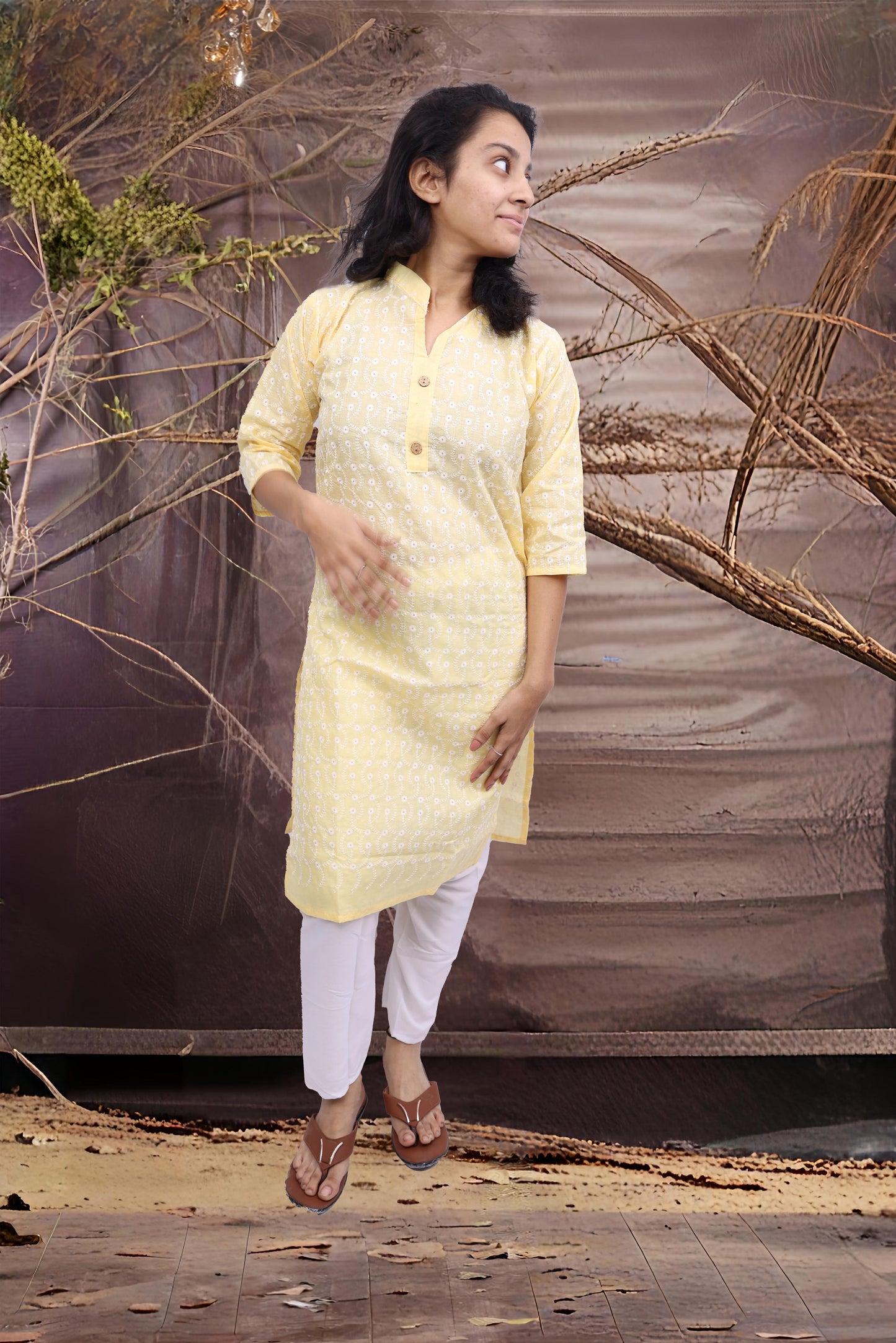 PickCell Embrodiary Kurti