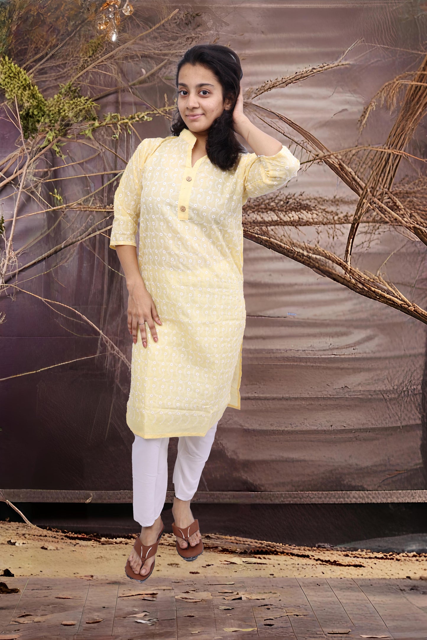 PickCell Embrodiary Kurti