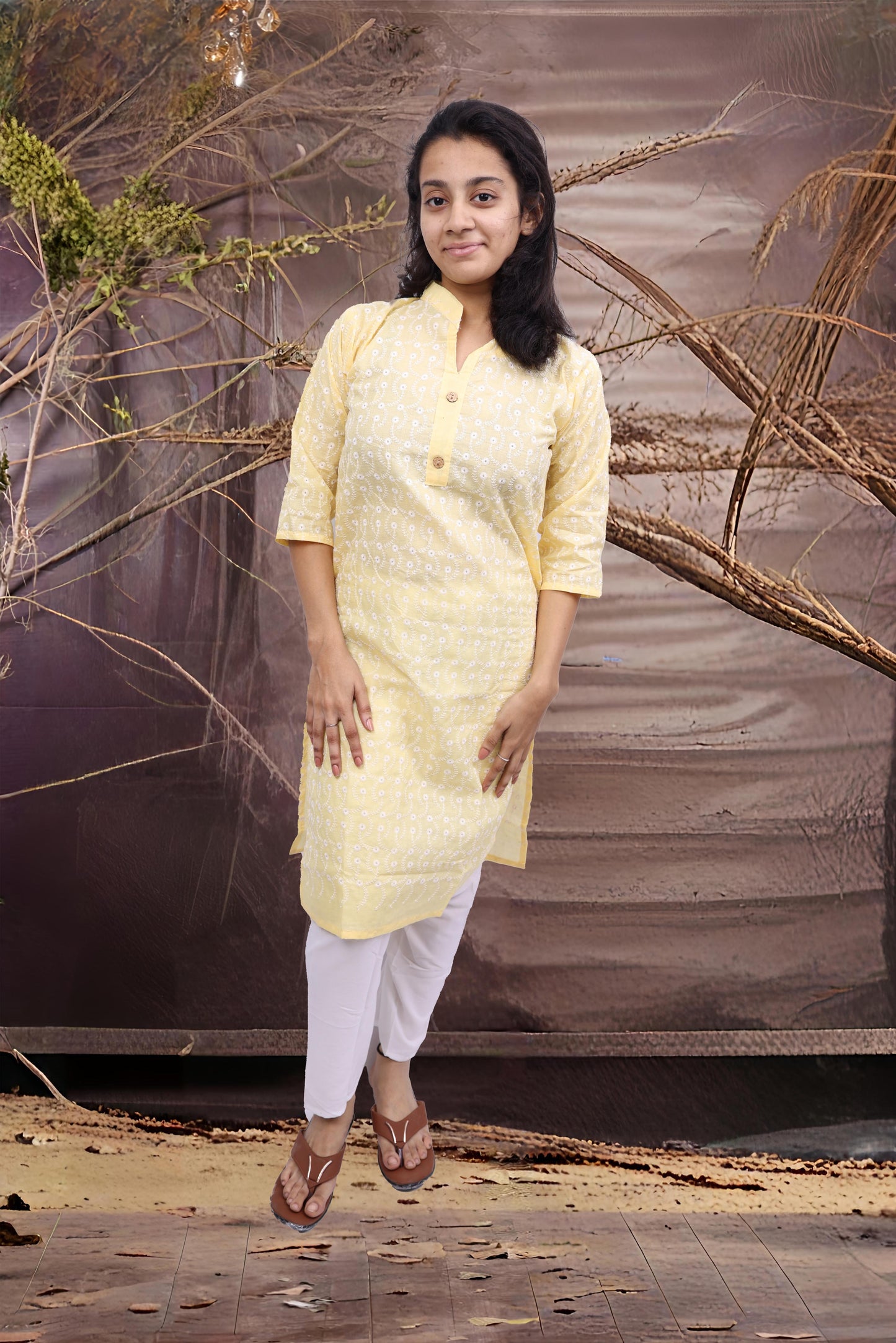 PickCell Embrodiary Kurti