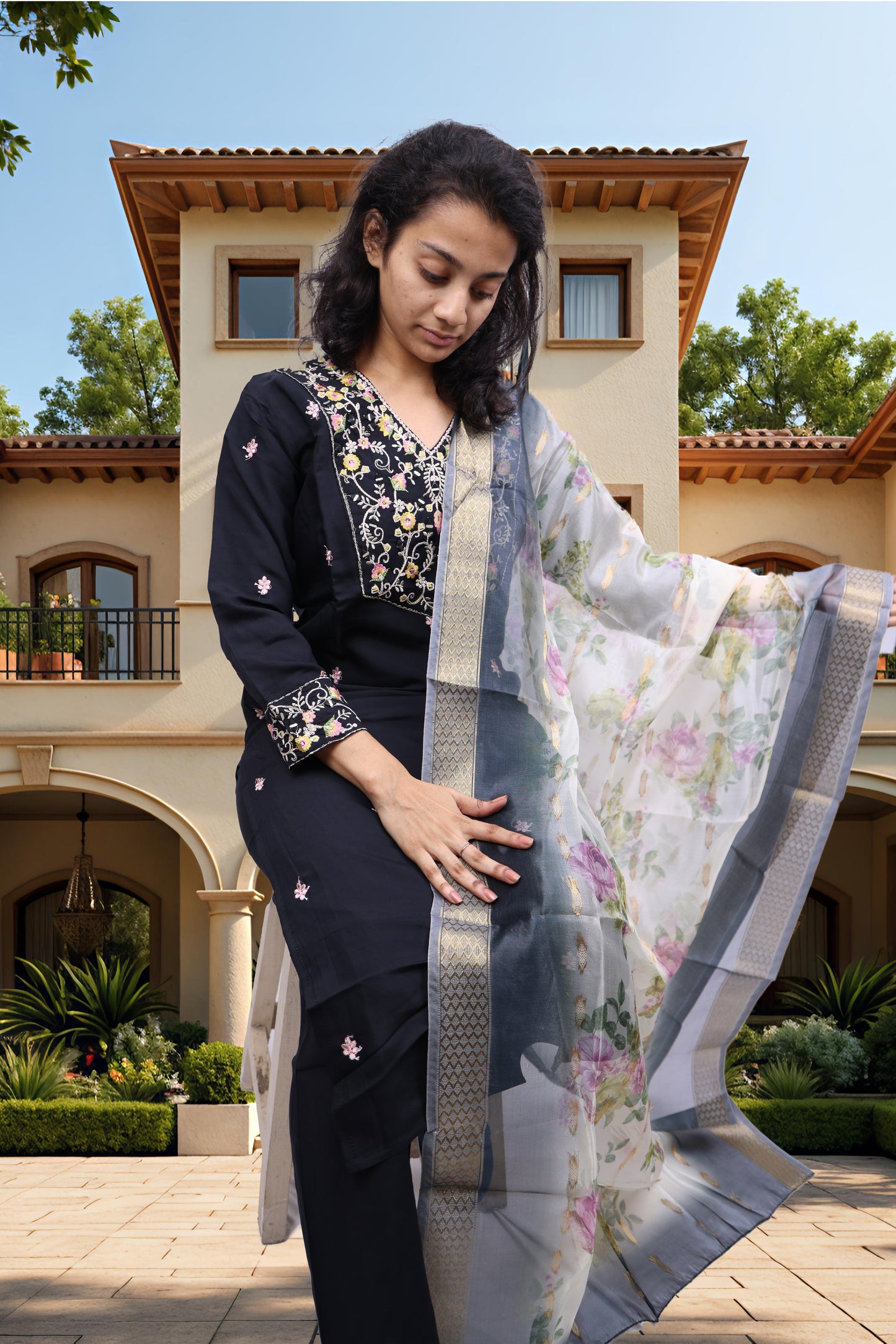 PickCell Embroidery Work Premium Kurti with Pyajama and Dupatta