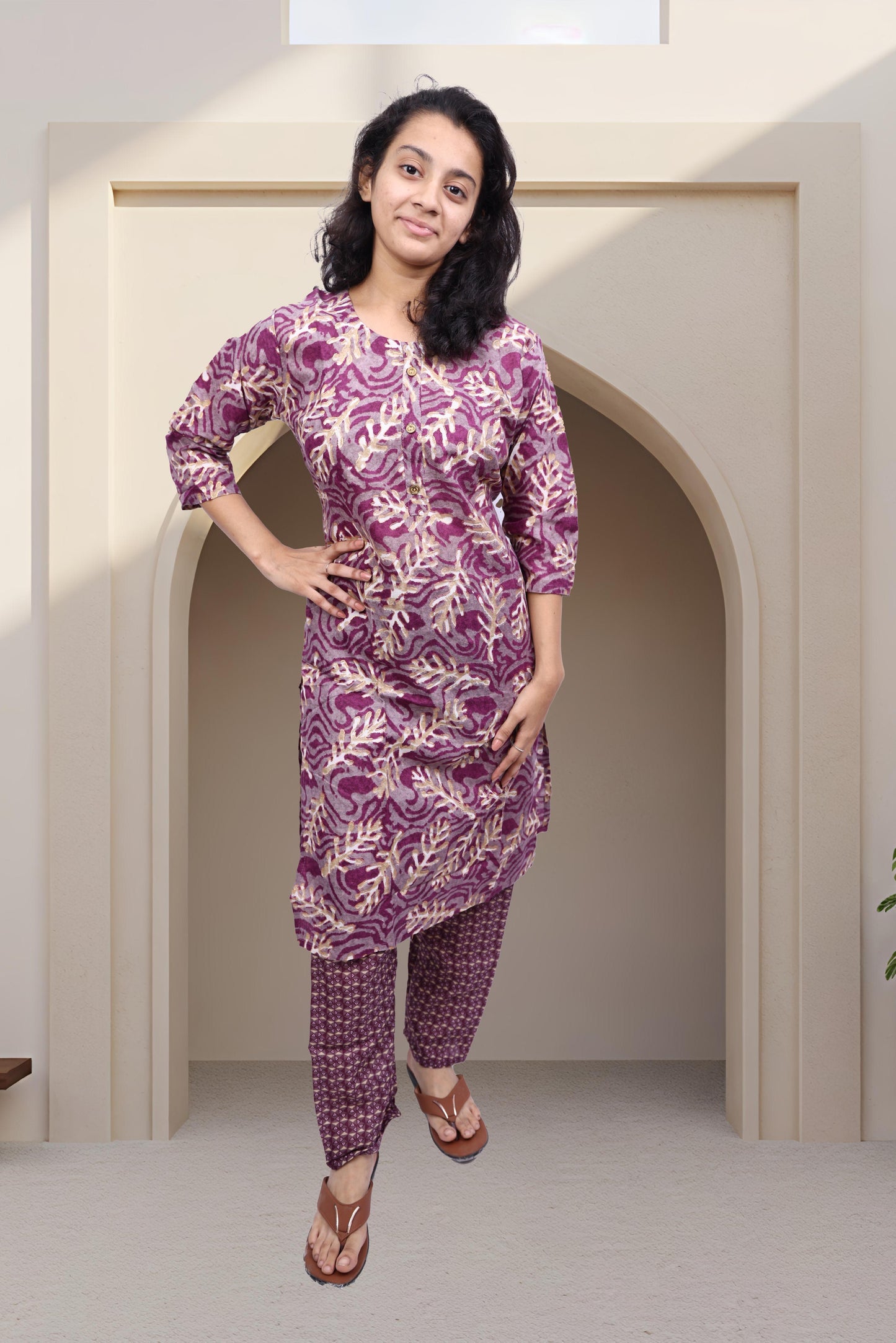 PickCell Printed Kutri with Pyjama