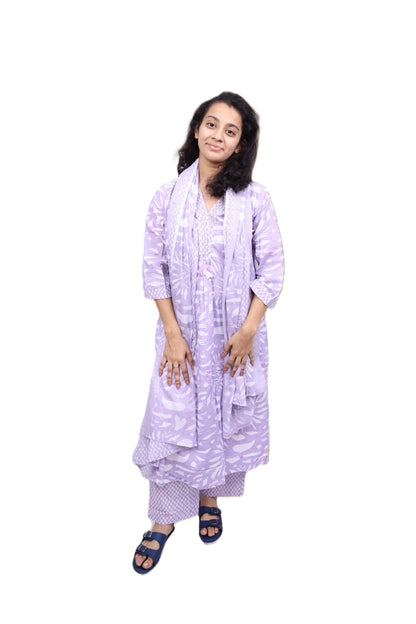 PickCell Printed Kurti with Pyajma and Dupatta