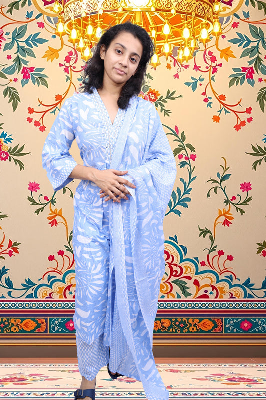 PickCell Embrodiary Work Kurti with Bottom & Printed Dupatta