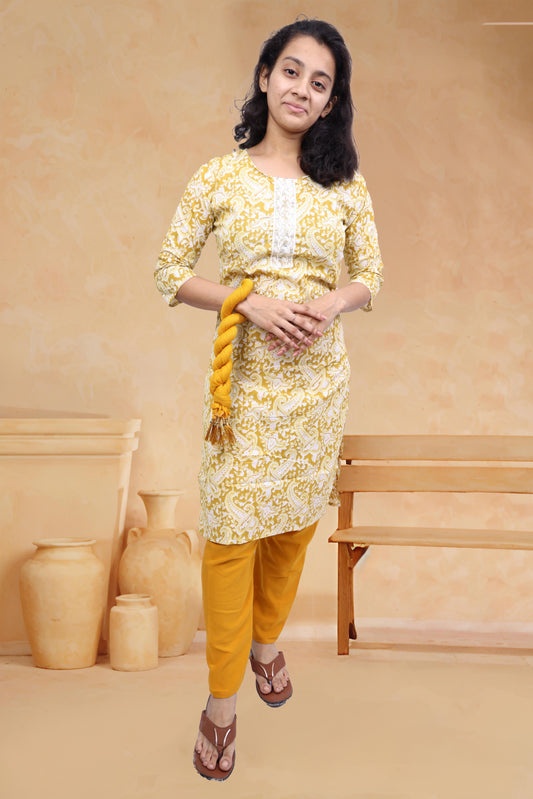 PickCell Cotton Printed Kurti With Bottom & Dupatta