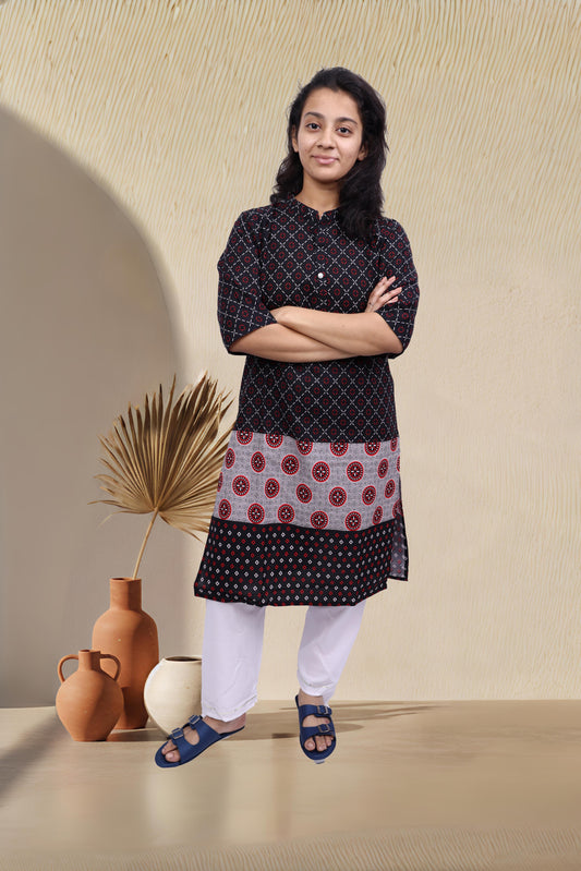 PickCell Black Printed Kurti