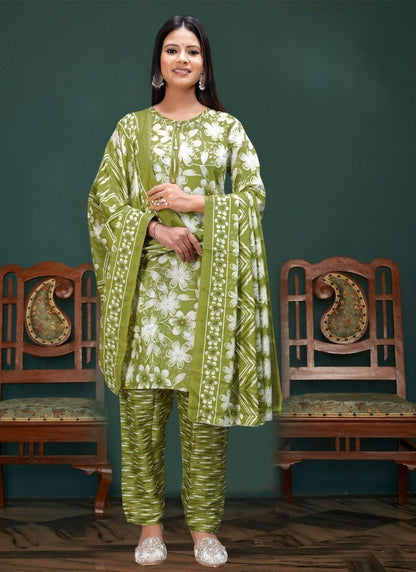 PickCell Women Kurti with Botttom & Dupatta (3 pcs set)