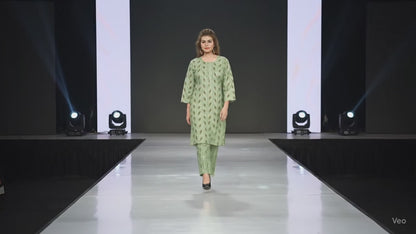 PickCell Women's Foil Print  Cotton Designer Kurti With Pant